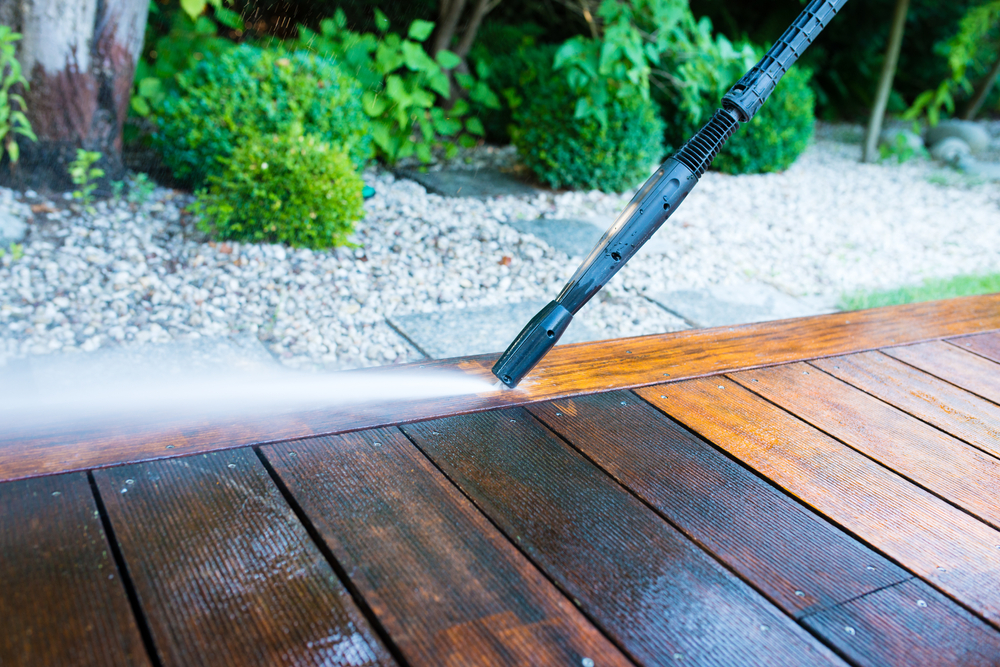 Decking Cleaning in Collinswood Beaumont